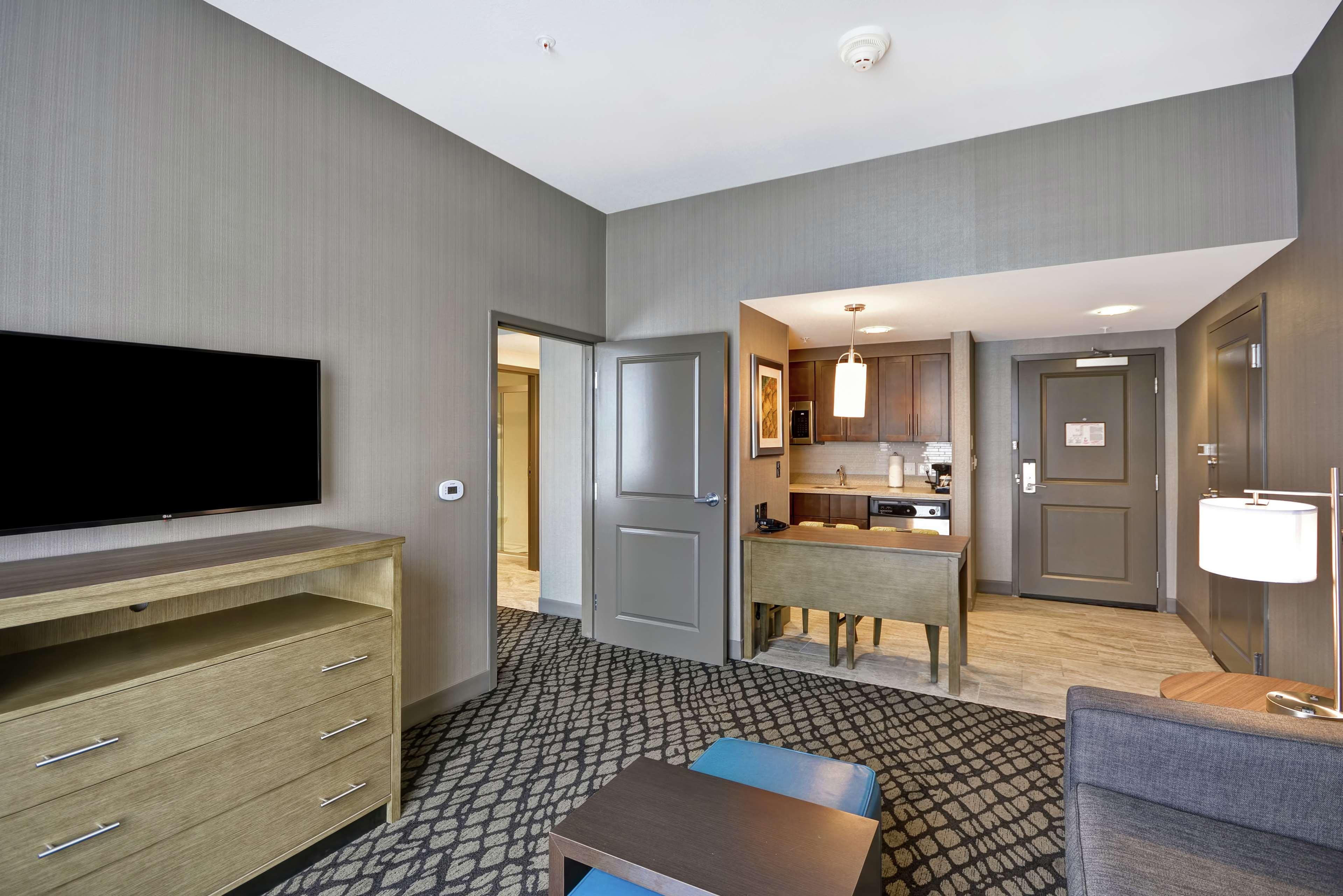 Homewood Suites By Hilton Warren Detroit Exteriör bild