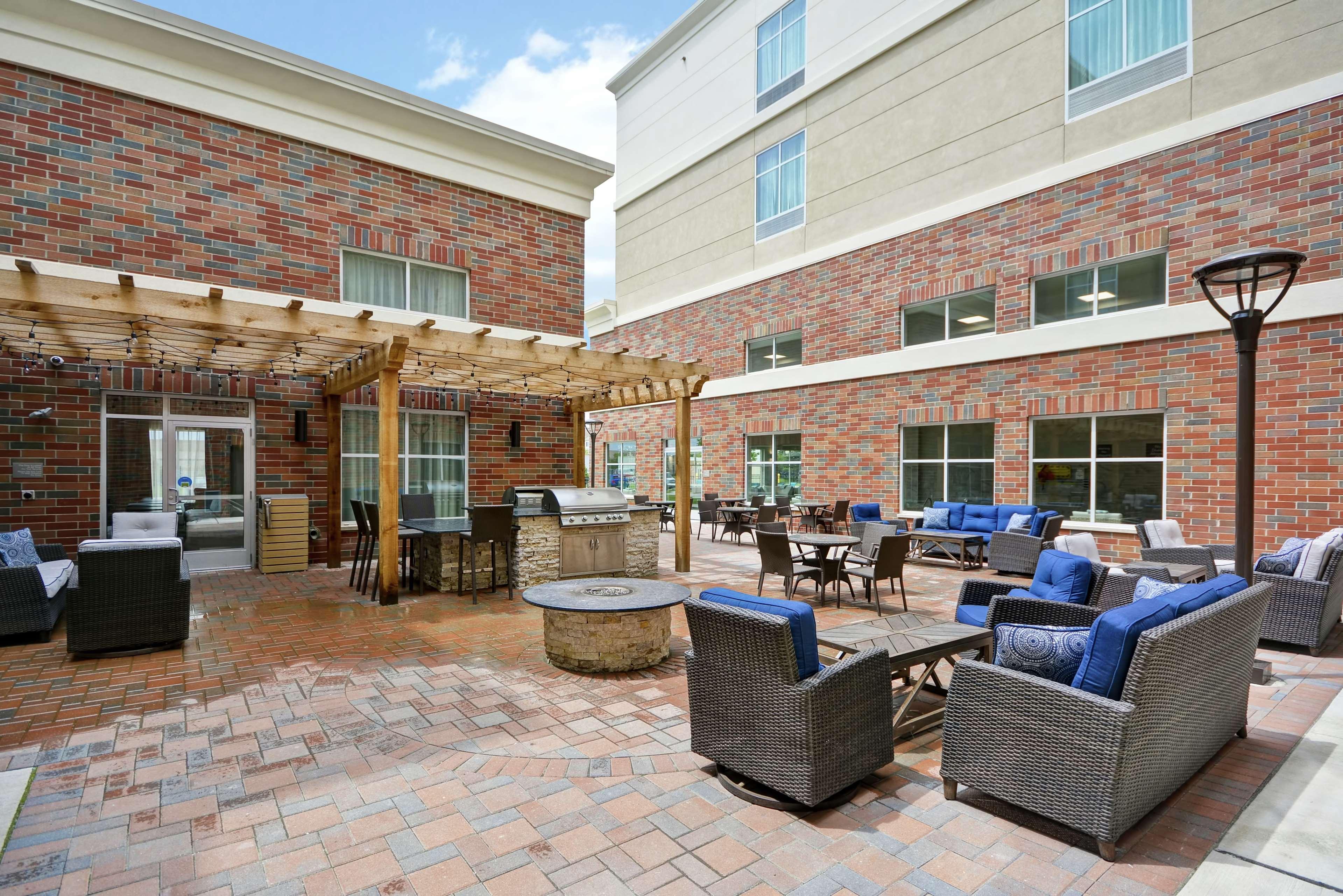 Homewood Suites By Hilton Warren Detroit Exteriör bild