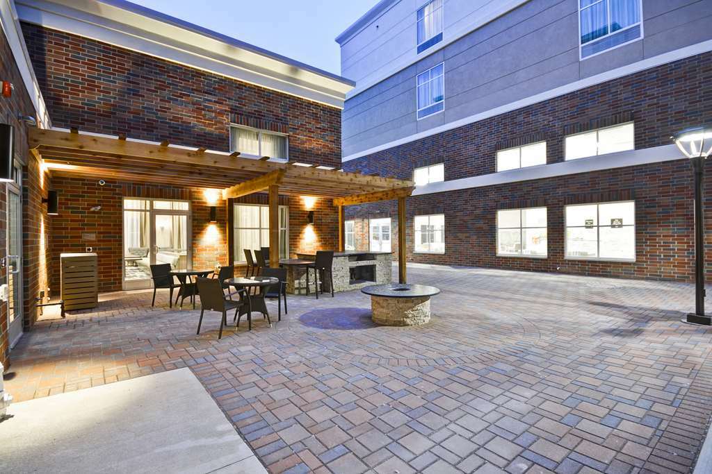 Homewood Suites By Hilton Warren Detroit Exteriör bild